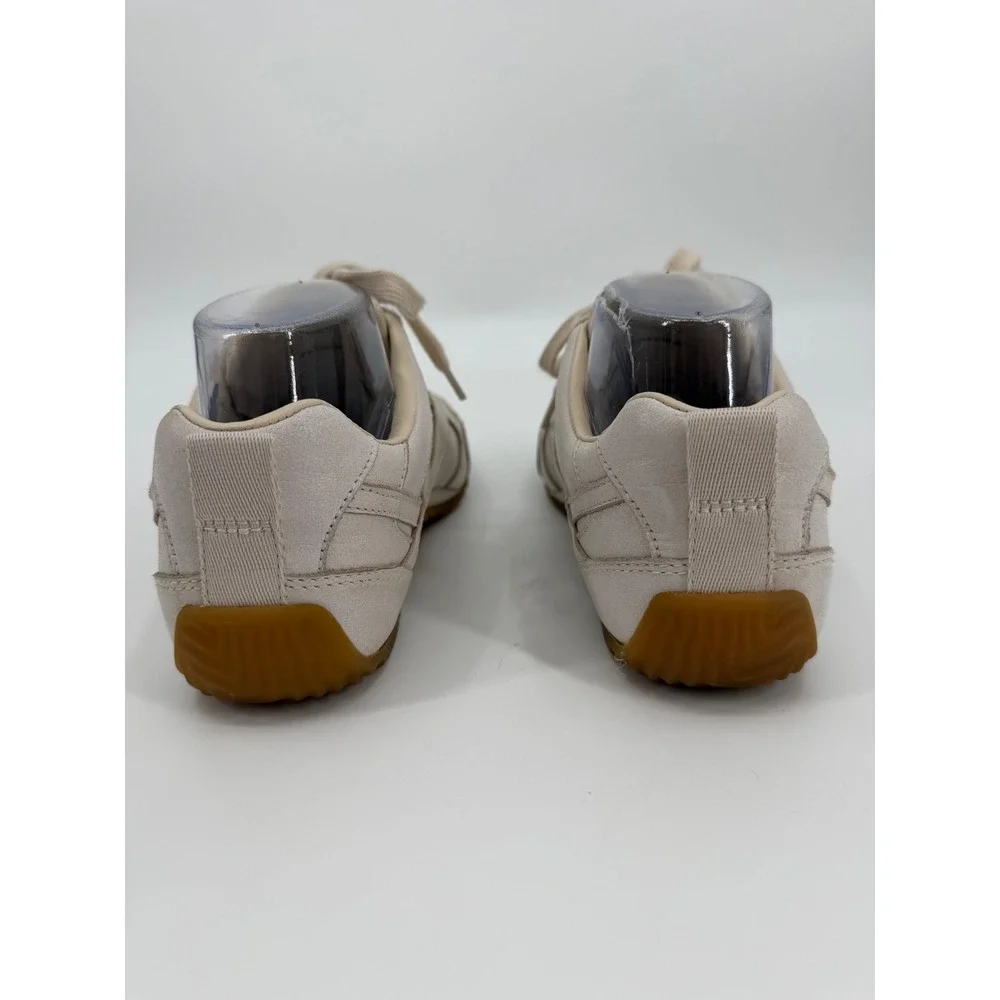 Vince Leather Low Top Sneakers Cream Off White Gum Sole Lace Up Trainers